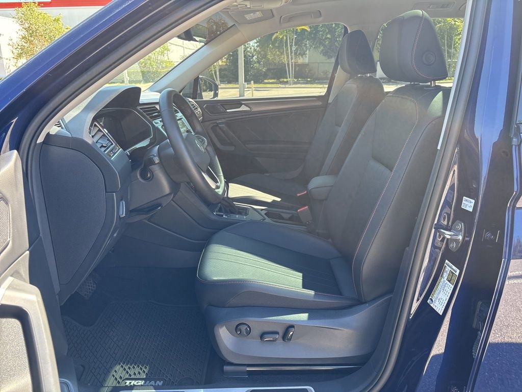 Used 2024 Volkswagen Tiguan Wolfsburg Edition image 13