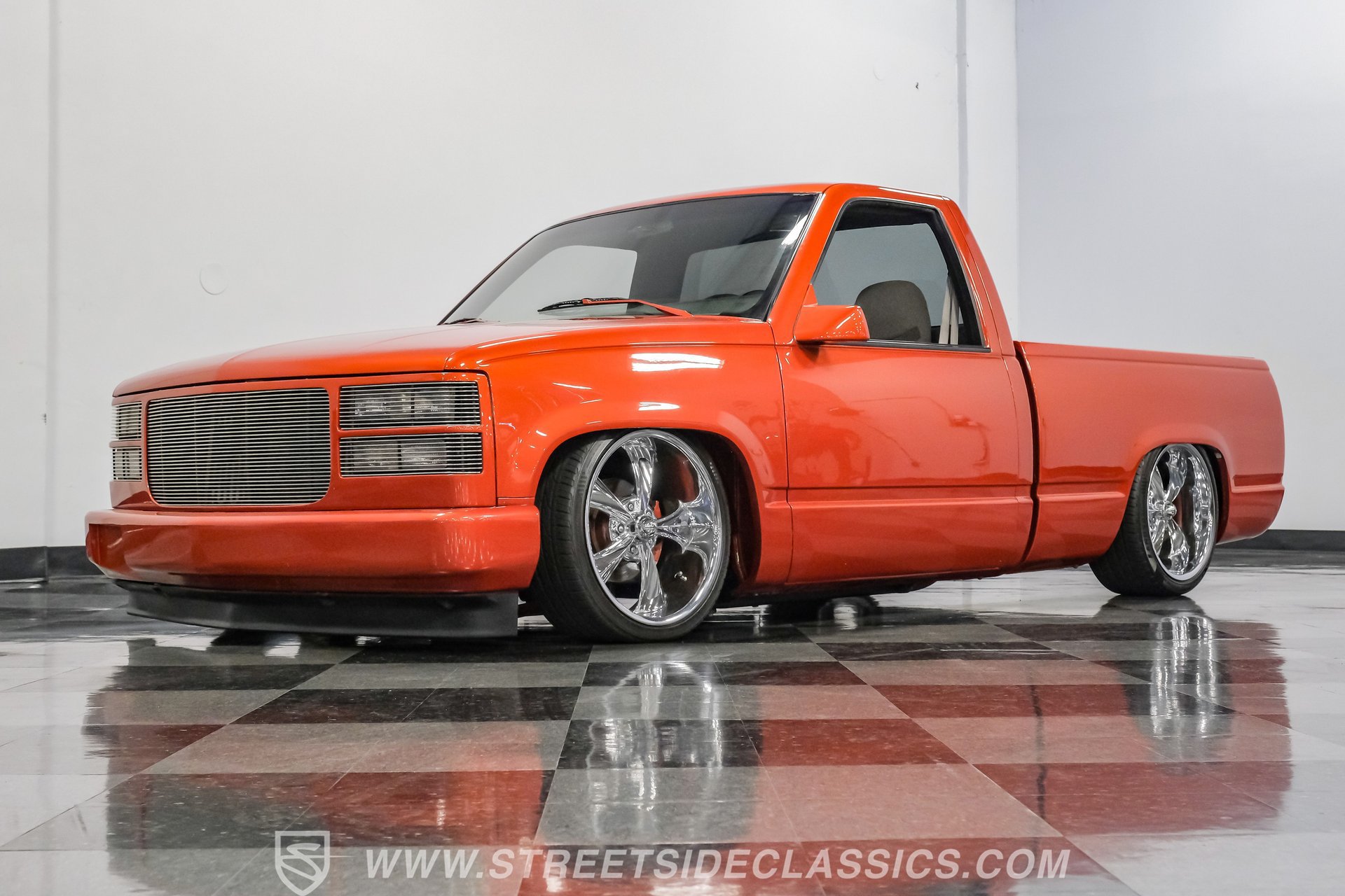 Used 1992 Chevrolet Silverado 1500 2WD Regular Cab image 21