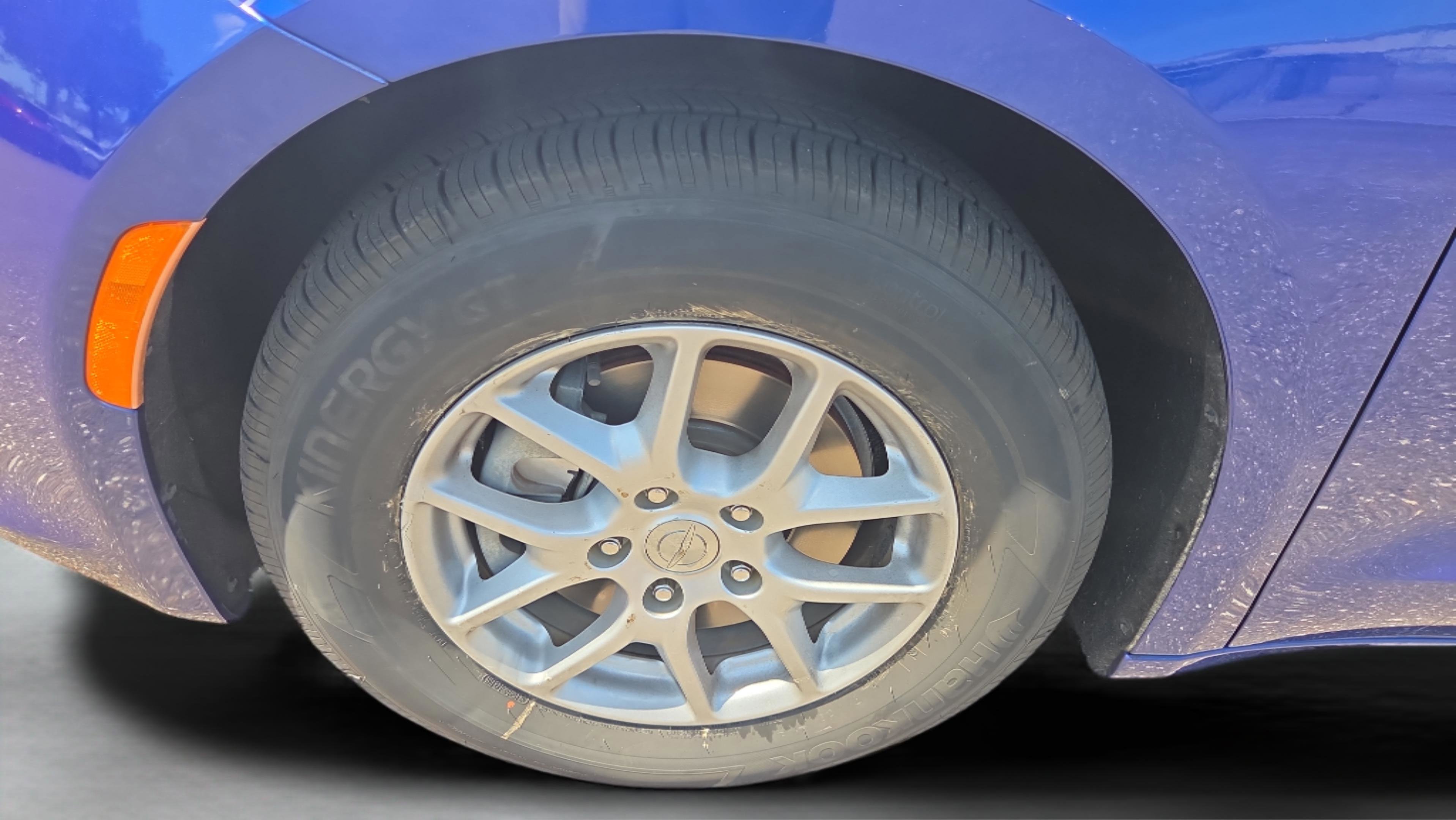 Used 2020 Chrysler Pacifica Touring image 32