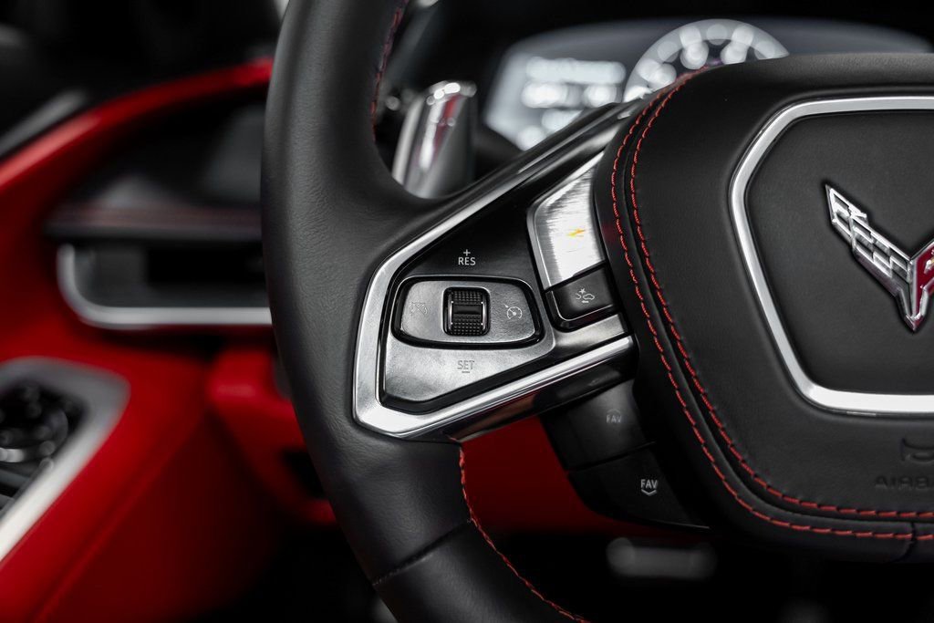 Used 2024 Chevrolet Corvette Stingray Premium Conv w/ 3LT image 37