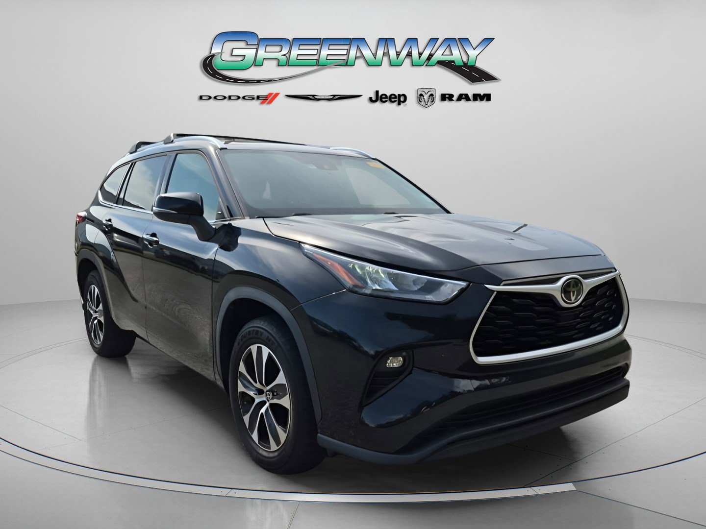 Used 2020 Toyota Highlander XLE
