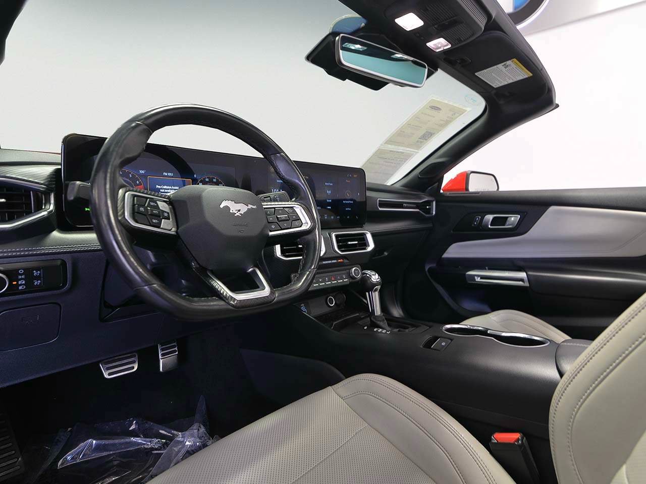 Used 2024 Ford Mustang Premium RWD image 15