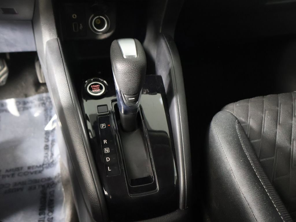 Used 2022 Nissan Kicks S image 41