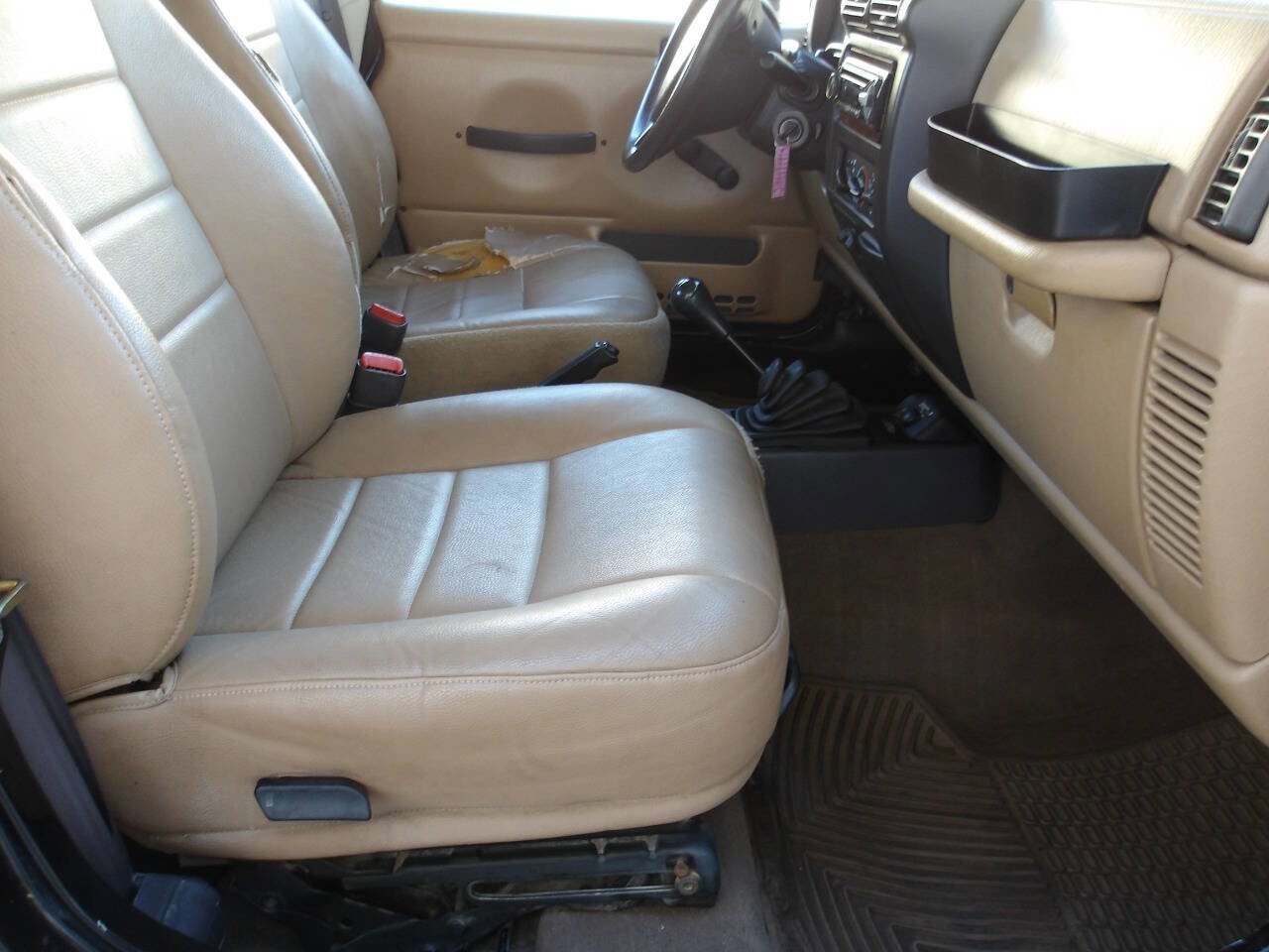 Used 2002 Jeep Wrangler SE AWD/4WD image 22