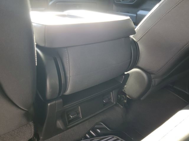 Used 2021 Chevrolet Silverado 2500 Custom w/ Custom Value Package image 15