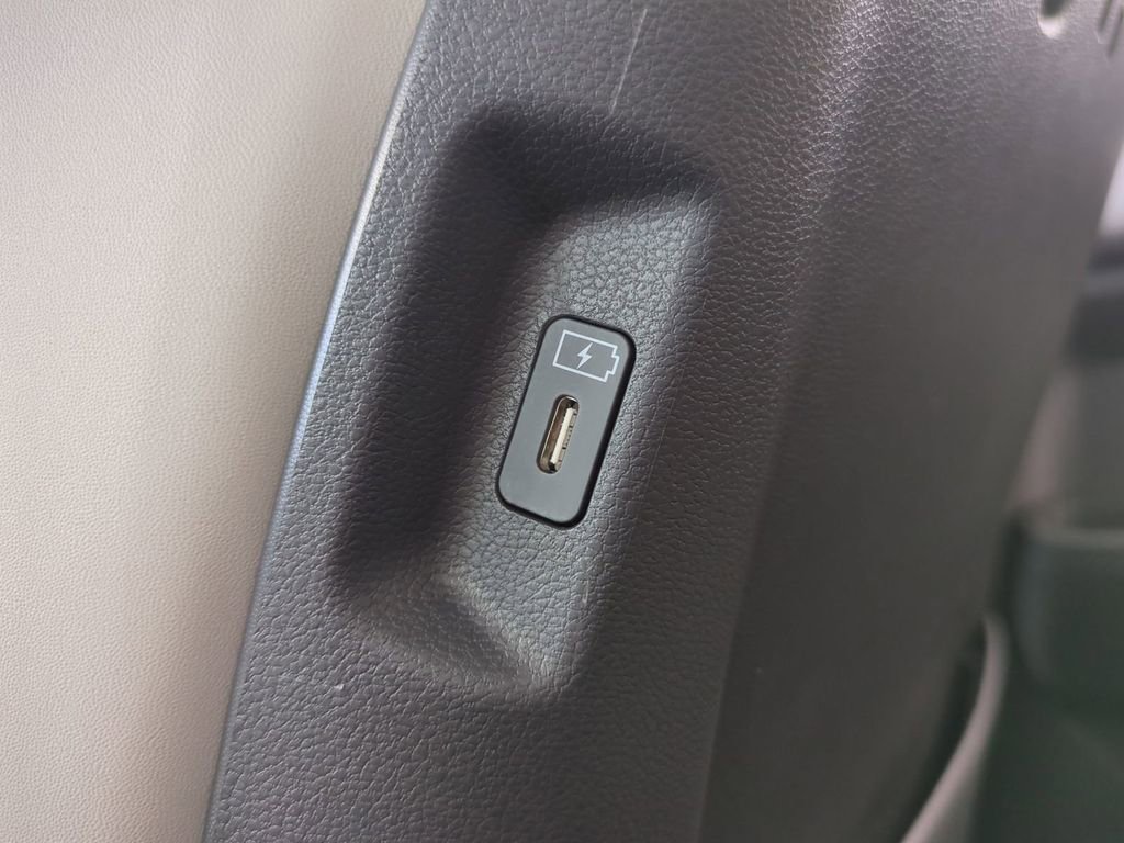 New 2026 Hyundai Santa Fe SEL image 17