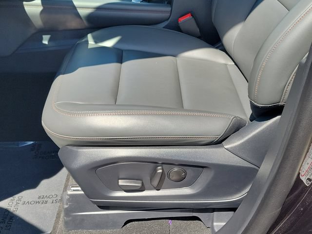 Used 2026 Ford Explorer Active w/ Active Comfort Package RWD image 15