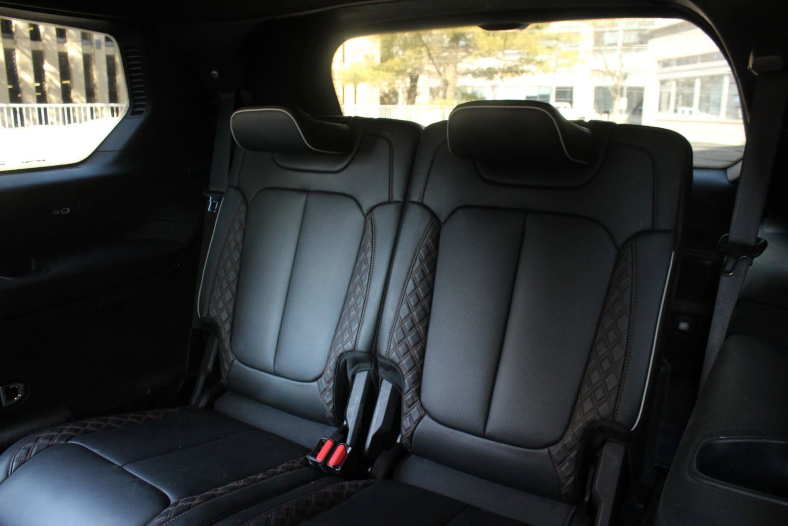 Used 2021 Jeep Grand Cherokee L Summit image 17