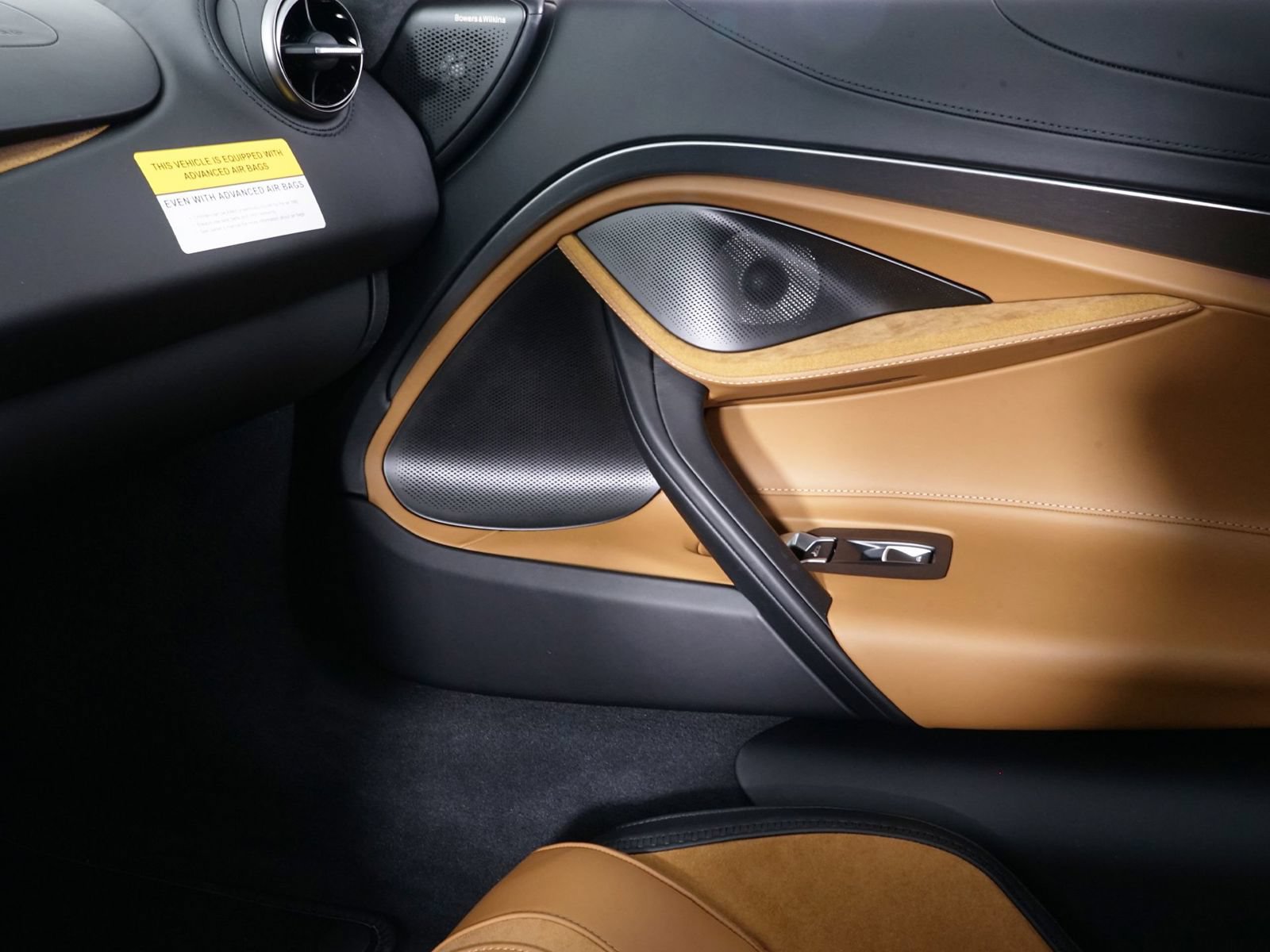 New 2026 McLaren 750S RWD image 24