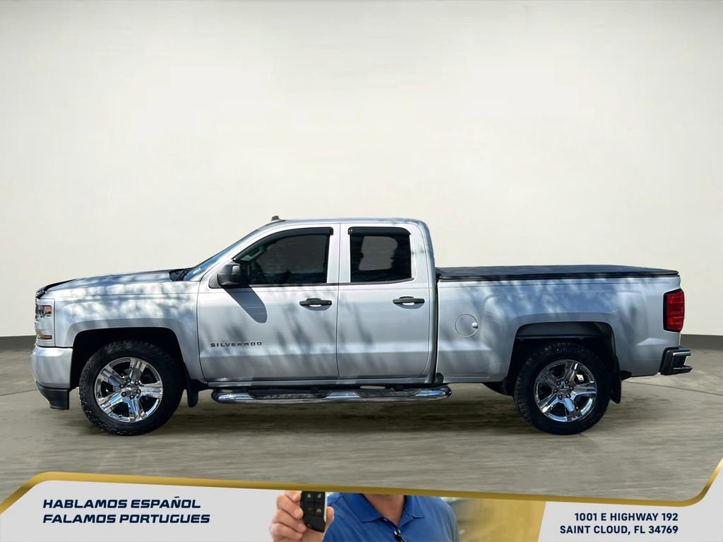 Used 2018 Chevrolet Silverado 1500 Custom w/ Custom Value Package image 3