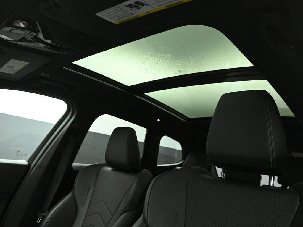 Used 2024 BMW X1 xDrive28i w/ M Sport Package image 19