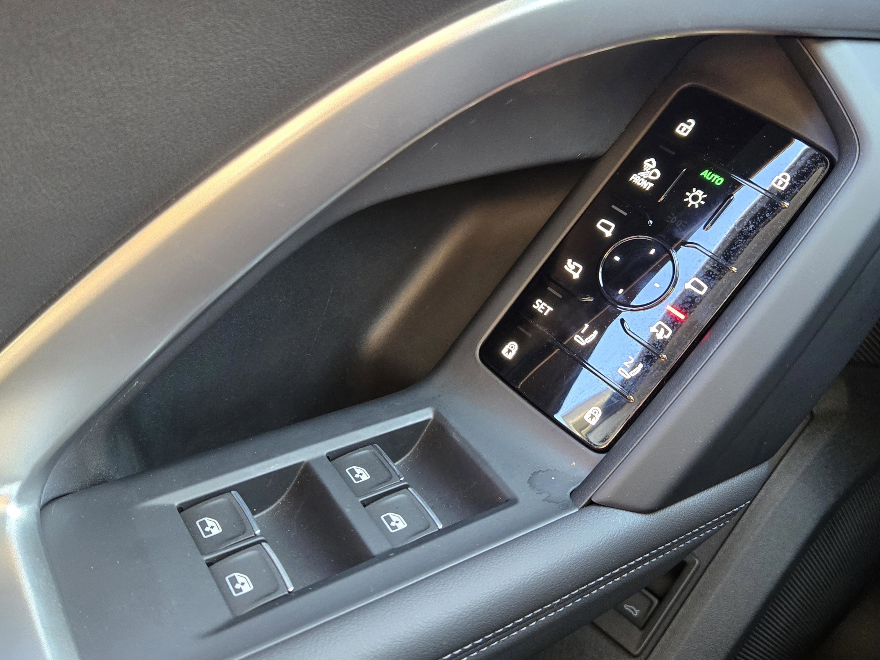 New 2025 Audi Q5 Premium Plus image 25