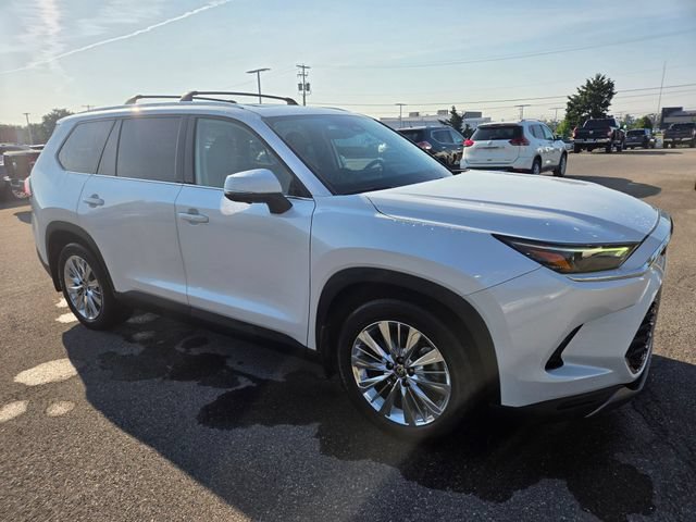 Used 2024 Toyota Grand Highlander AWD image 20