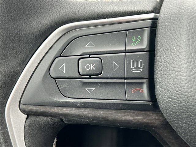 New 2026 Jeep Grand Cherokee Altitude image 17