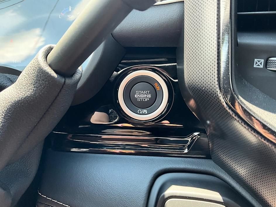 New 2026 RAM 3500 Limited AWD/4WD image 19