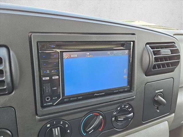 Used 2005 Ford F350 XL AWD/4WD image 12