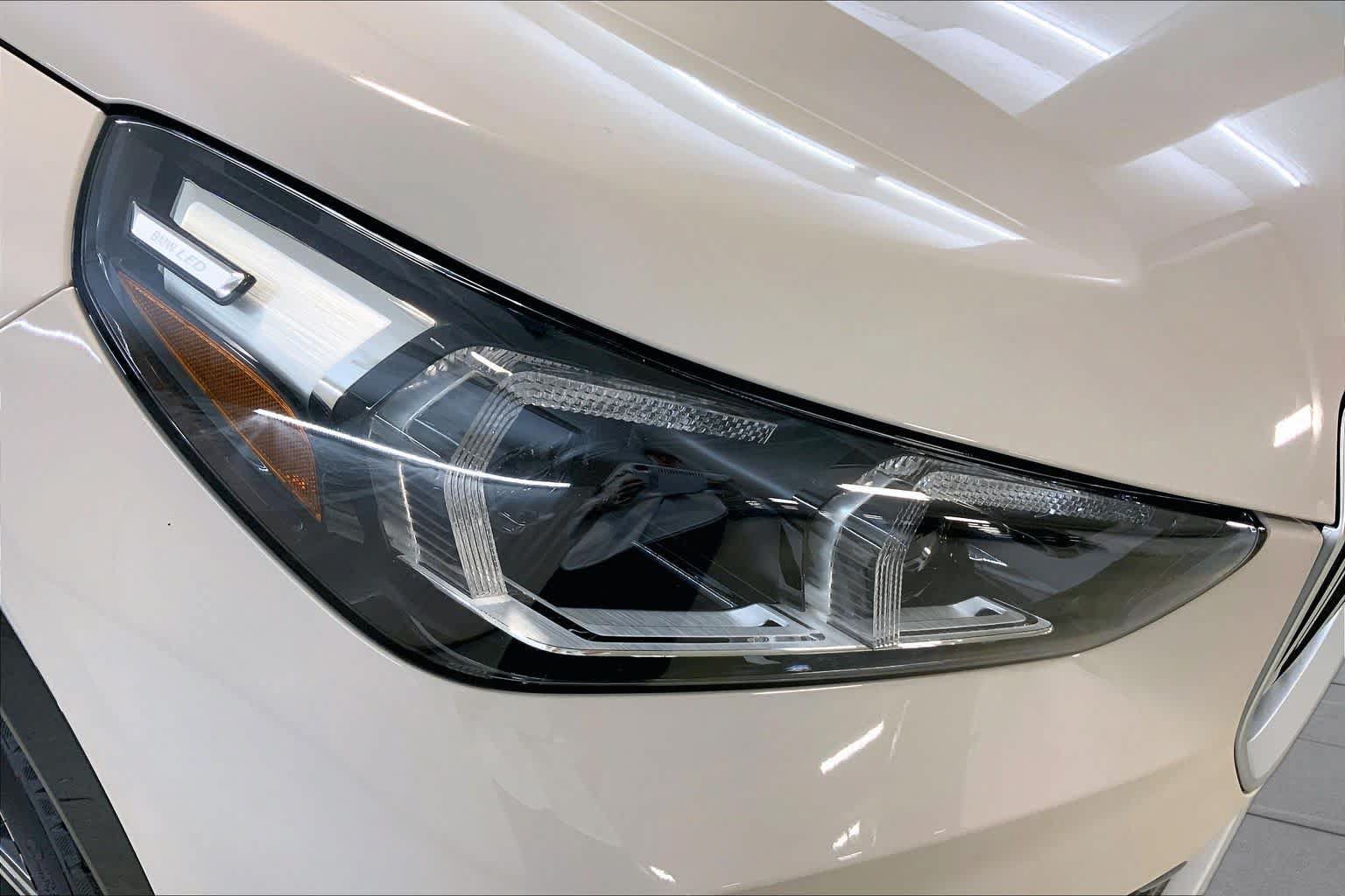 New 2026 BMW X1 xDrive28i w/ Technology Package AWD/4WD image 13