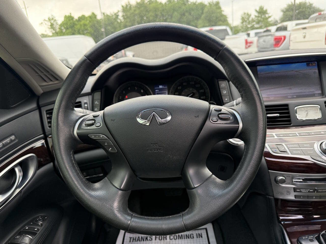 Used 2015 INFINITI Q70 3.7 RWD image 22
