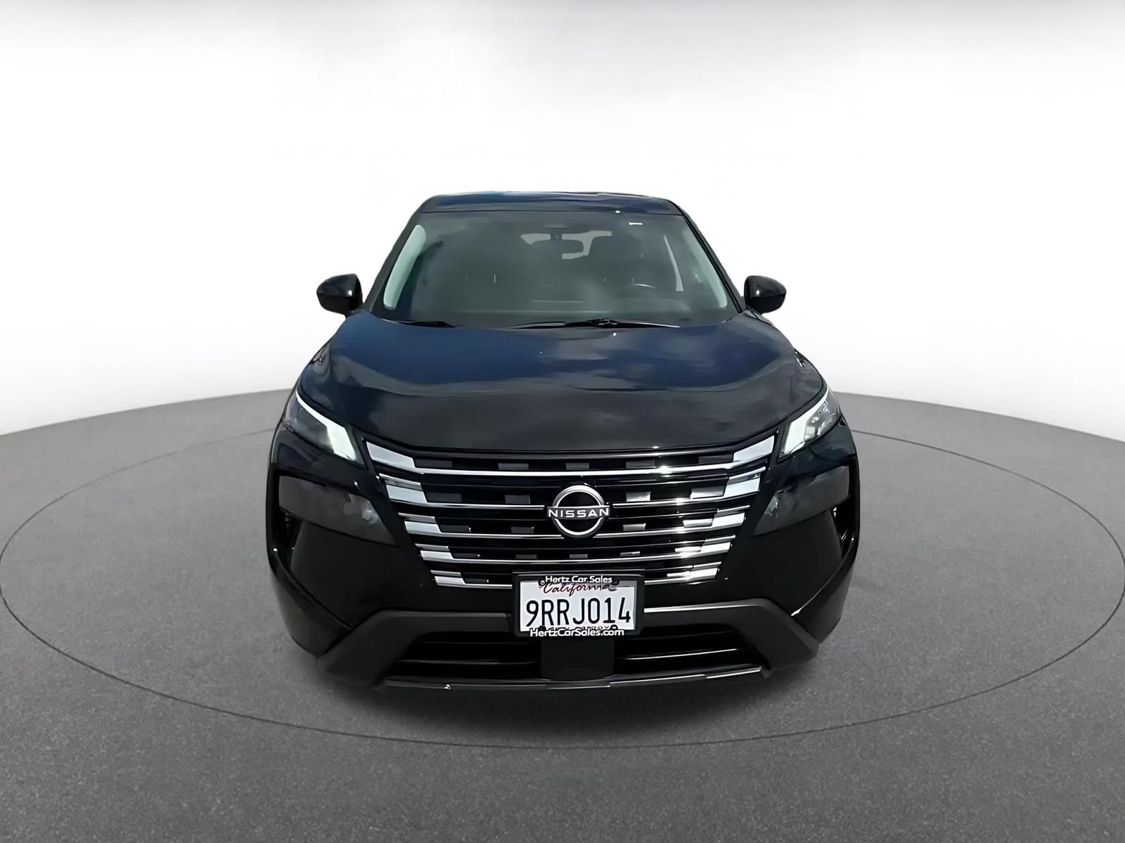 Used 2025 Nissan Rogue SV FWD image 4