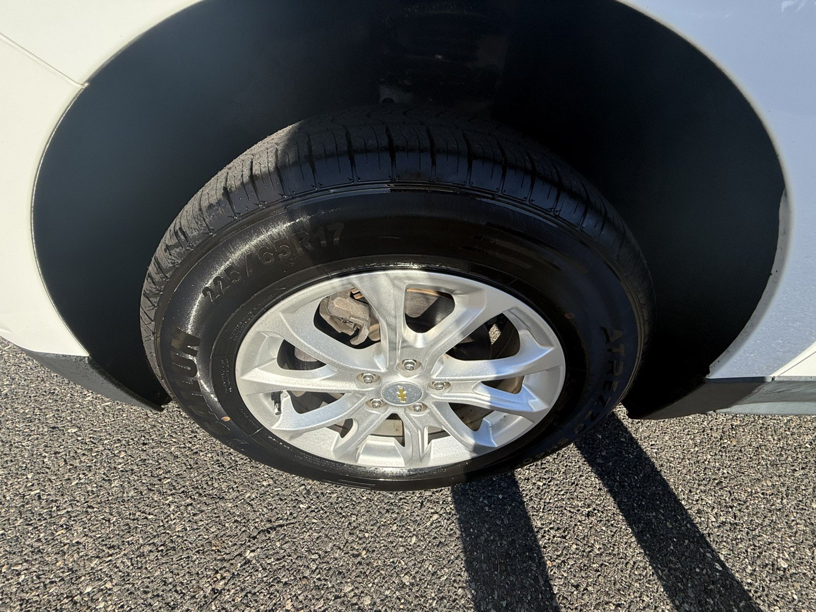 Used 2020 Chevrolet Equinox LT AWD/4WD image 26