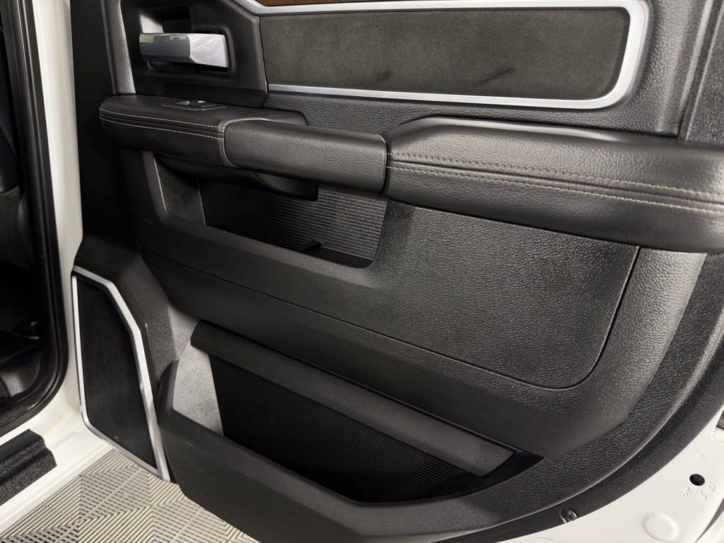 Used 2024 RAM 2500 Laramie image 31