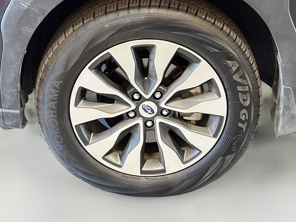 Used 2025 Subaru Outback Limited w/ Popular Package #2 AWD/4WD image 33