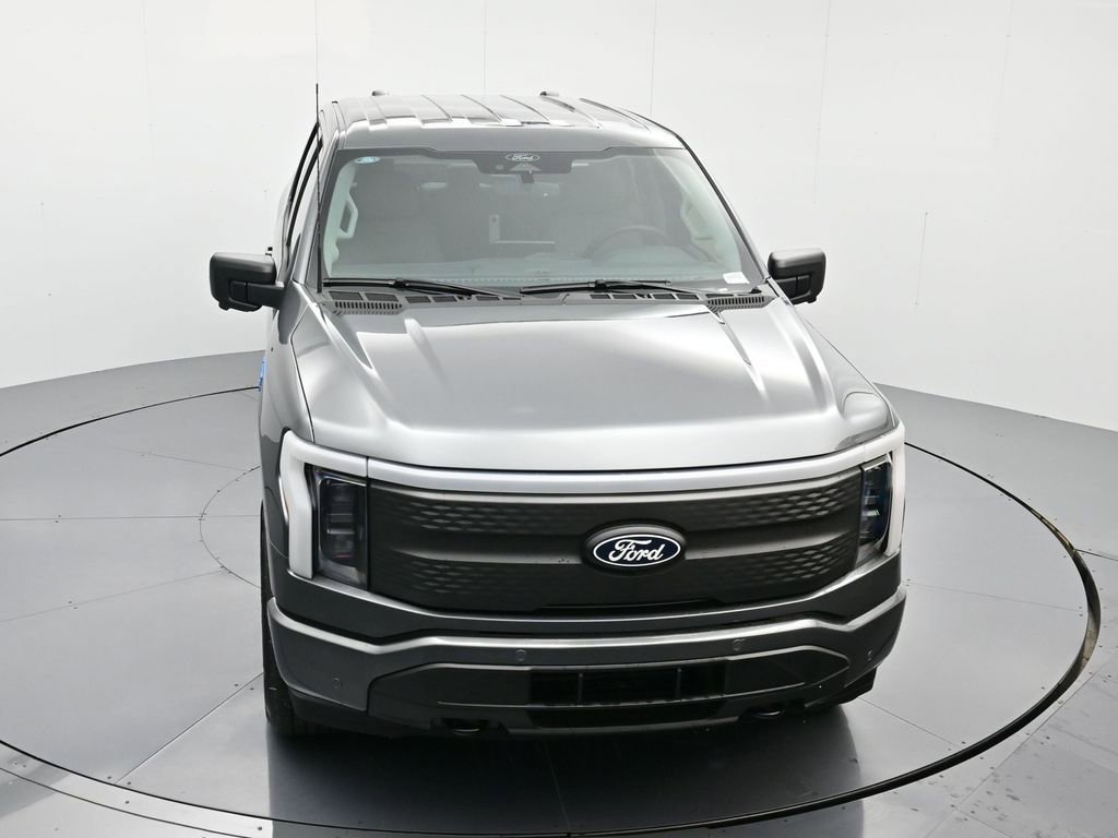 New 2025 Ford F150 Lightning Flash image 32