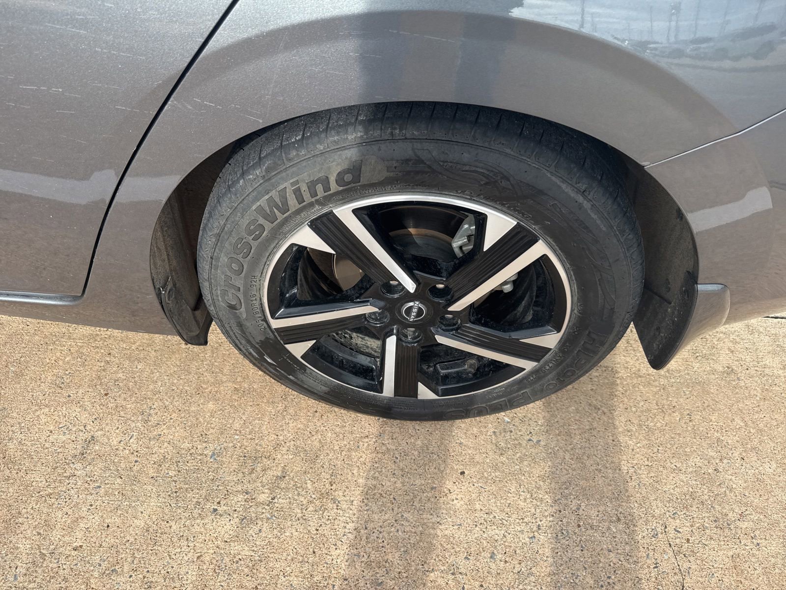 Used 2024 Nissan Sentra SV FWD image 12
