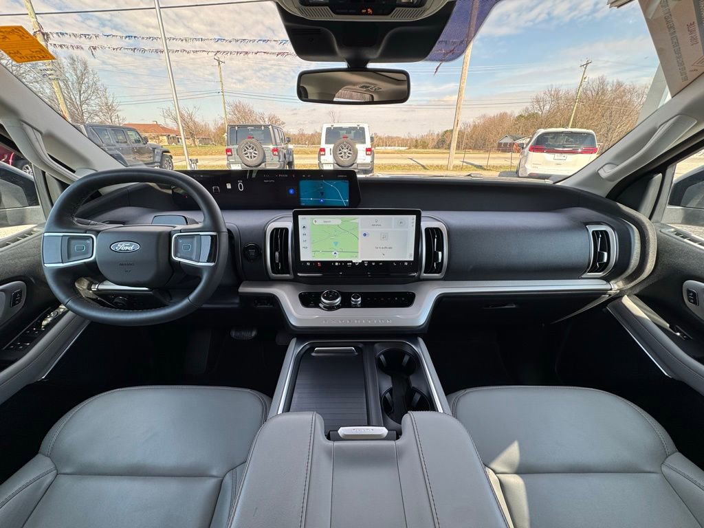 Used 2025 Ford Expedition Max Active image 22