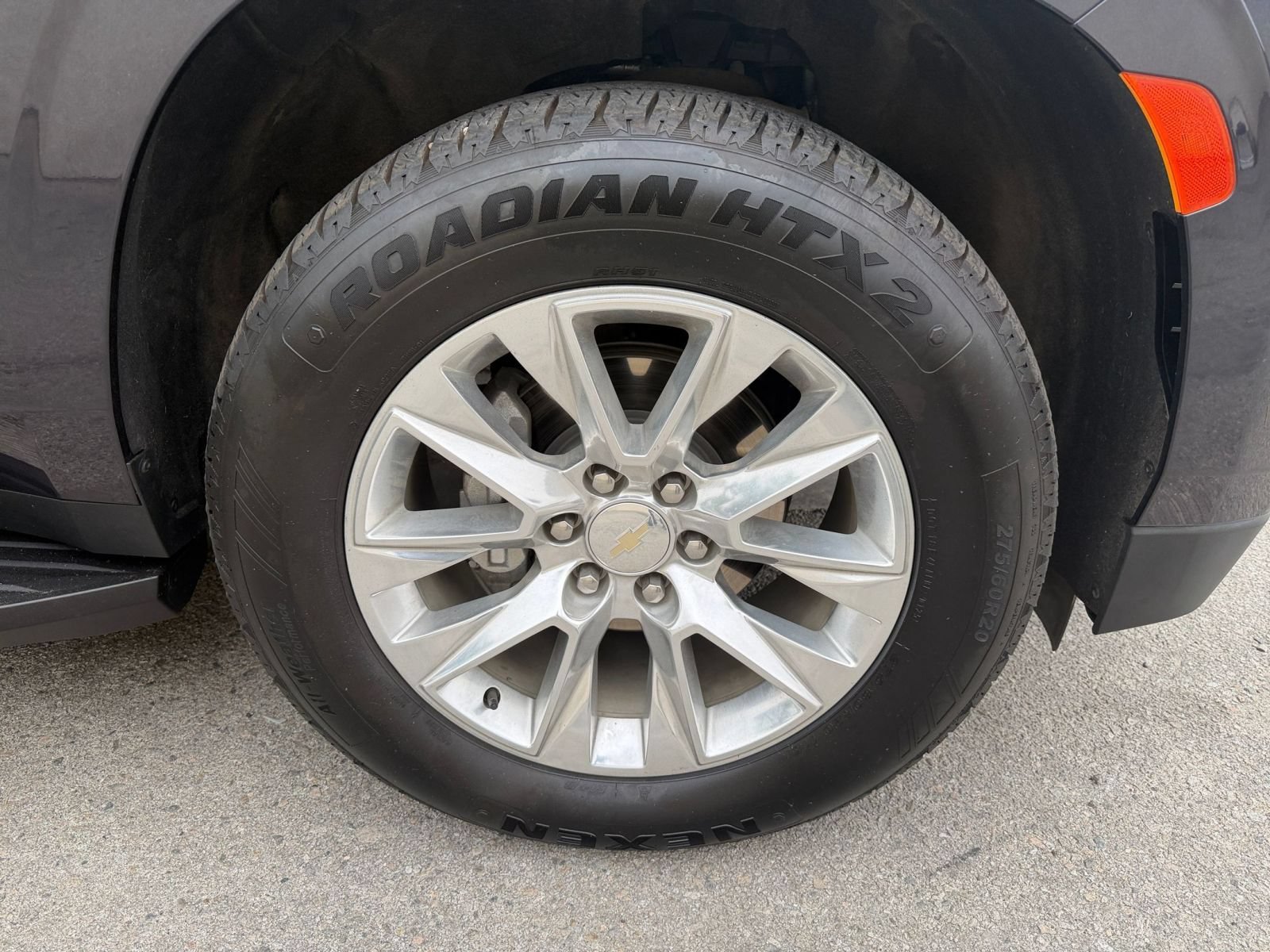 Used 2023 Chevrolet Suburban Premier AWD/4WD image 33