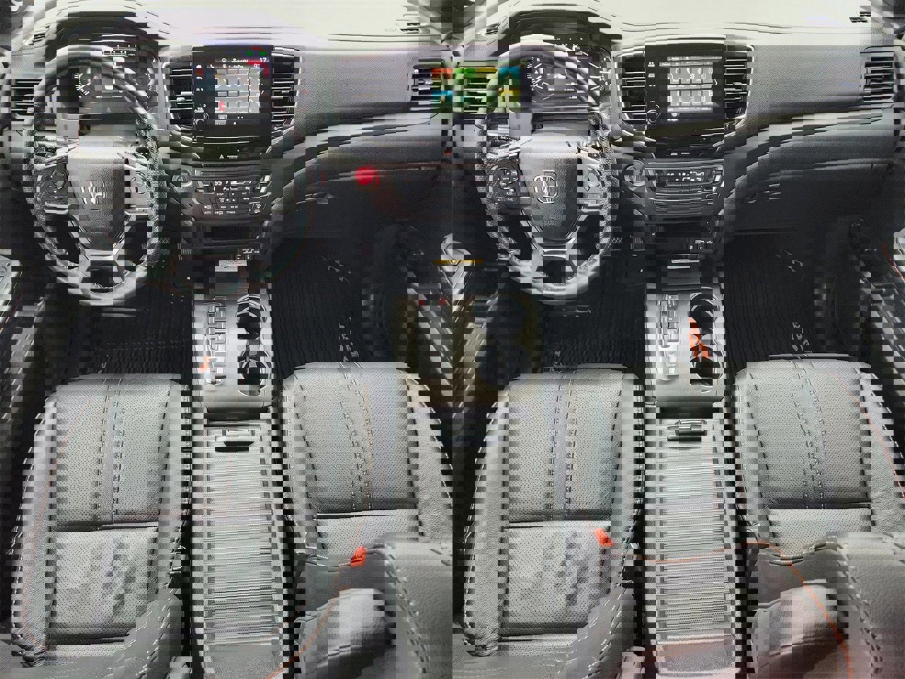 Certified 2023 Honda Passport TrailSport image 25