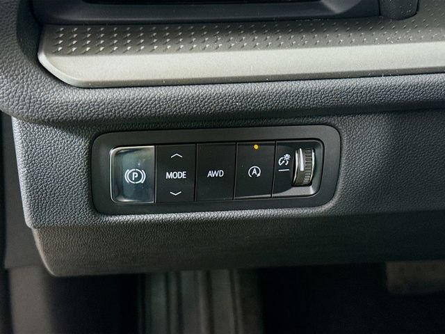 New 2026 Chevrolet Traverse LT AWD/4WD image 12