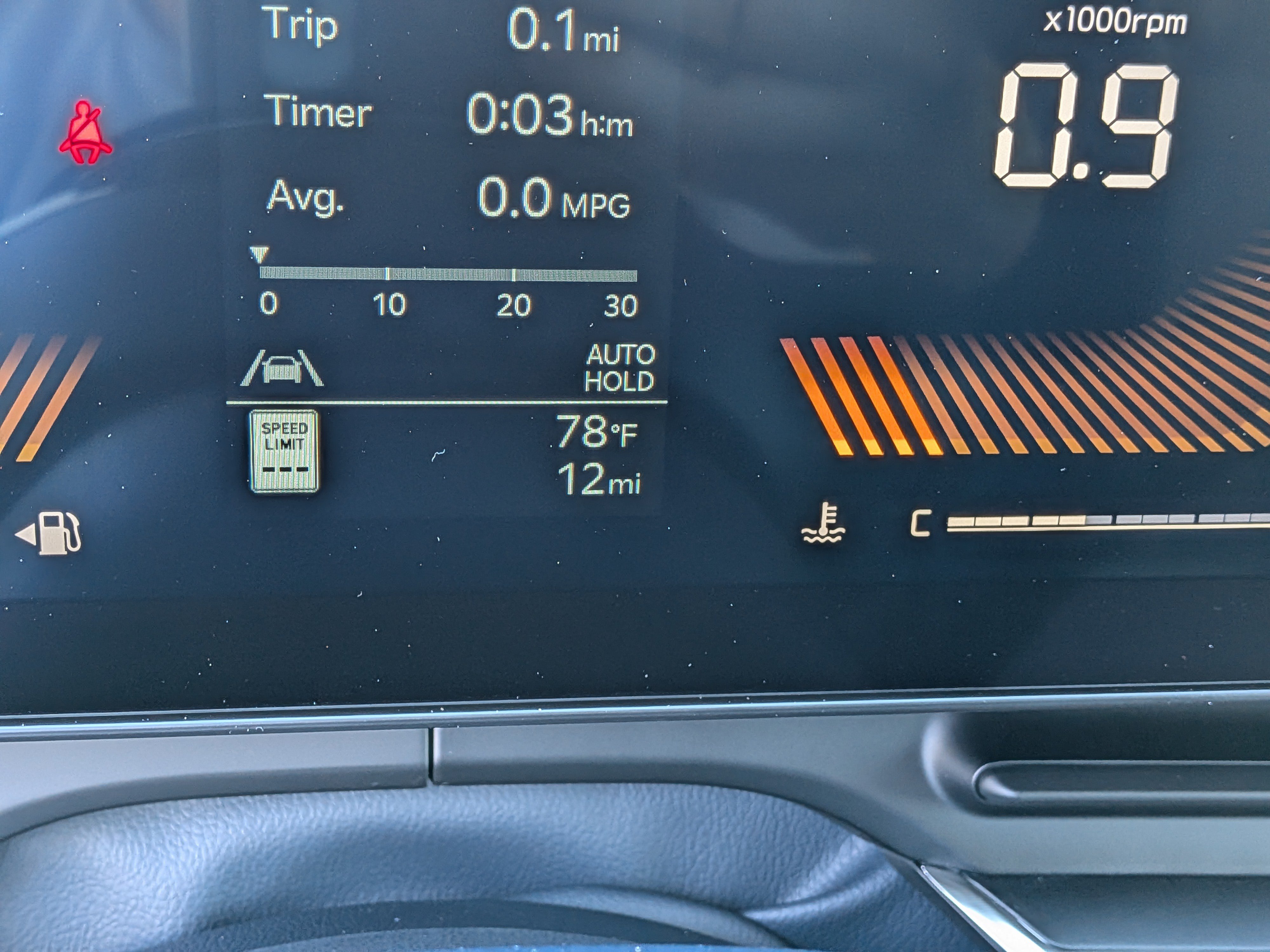 New 2026 Kia Carnival EX FWD image 33