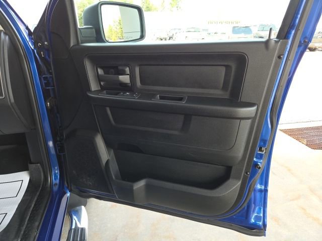 Used 2019 RAM 1500 ST w/ SXT Plus Group image 44