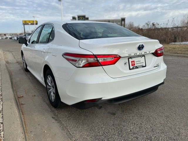 Used 2018 Toyota Camry LE image 40