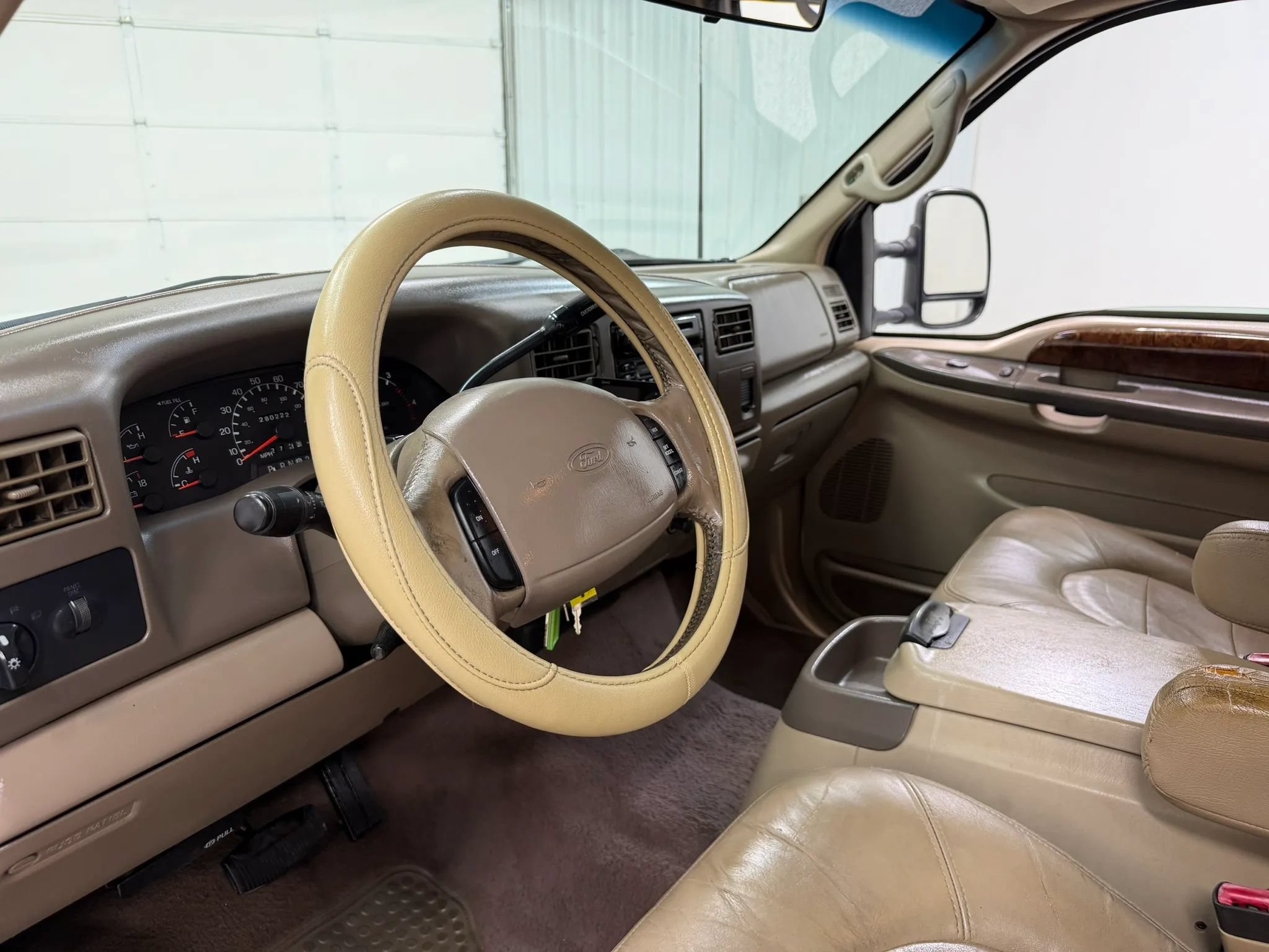 Used 2000 Ford F250 2WD Crew Cab Super Duty image 12