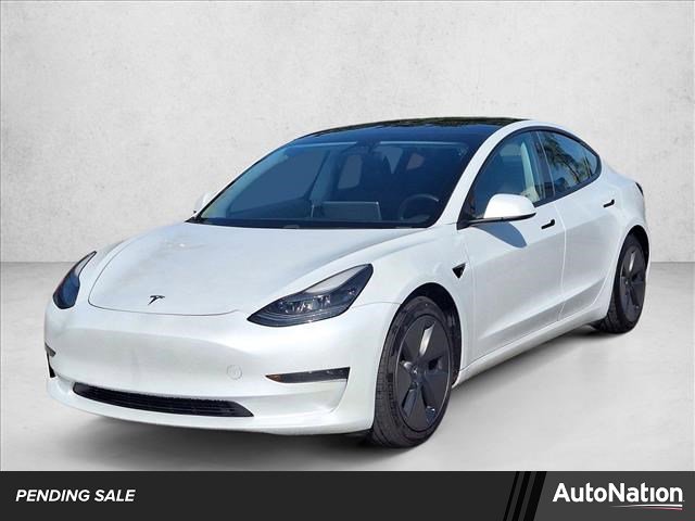 Used 2021 Tesla Model 3 Standard Range Plus image 1