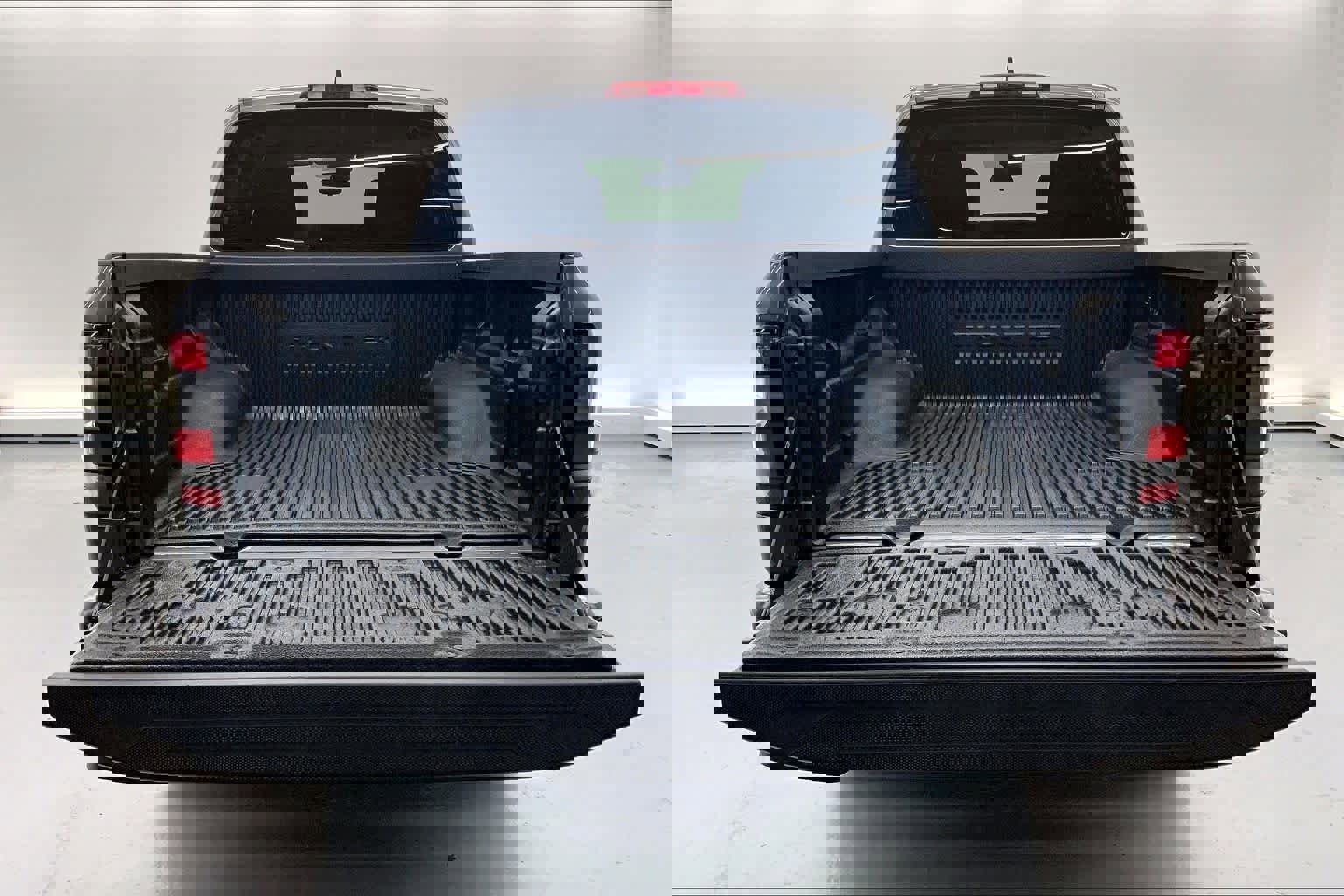 Used 2024 Nissan Frontier S image 15