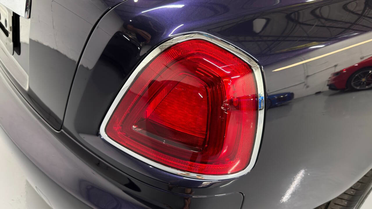 Used 2010 Rolls-Royce Ghost RWD image 11