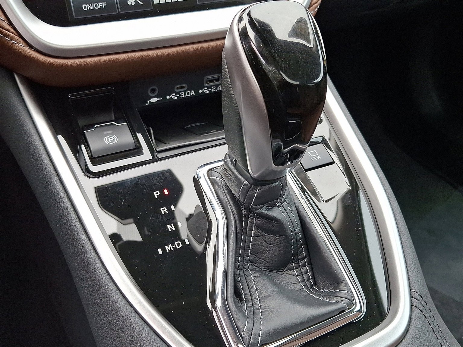 New 2025 Subaru Outback Touring XT image 11