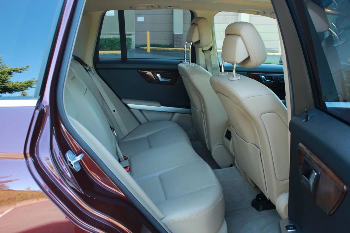 Used 2011 Mercedes-Benz GLK 350 4MATIC image 19