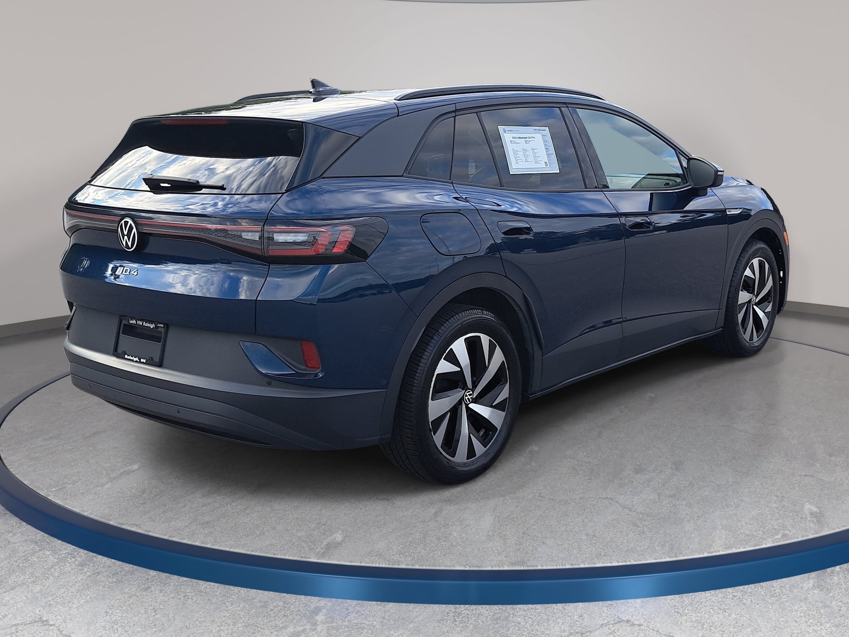 Certified 2023 Volkswagen ID.4 Pro RWD image 5