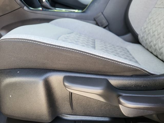 Used 2024 Chevrolet Equinox LS FWD image 16