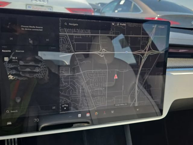 Used 2023 Tesla Model S Plaid AWD/4WD image 9