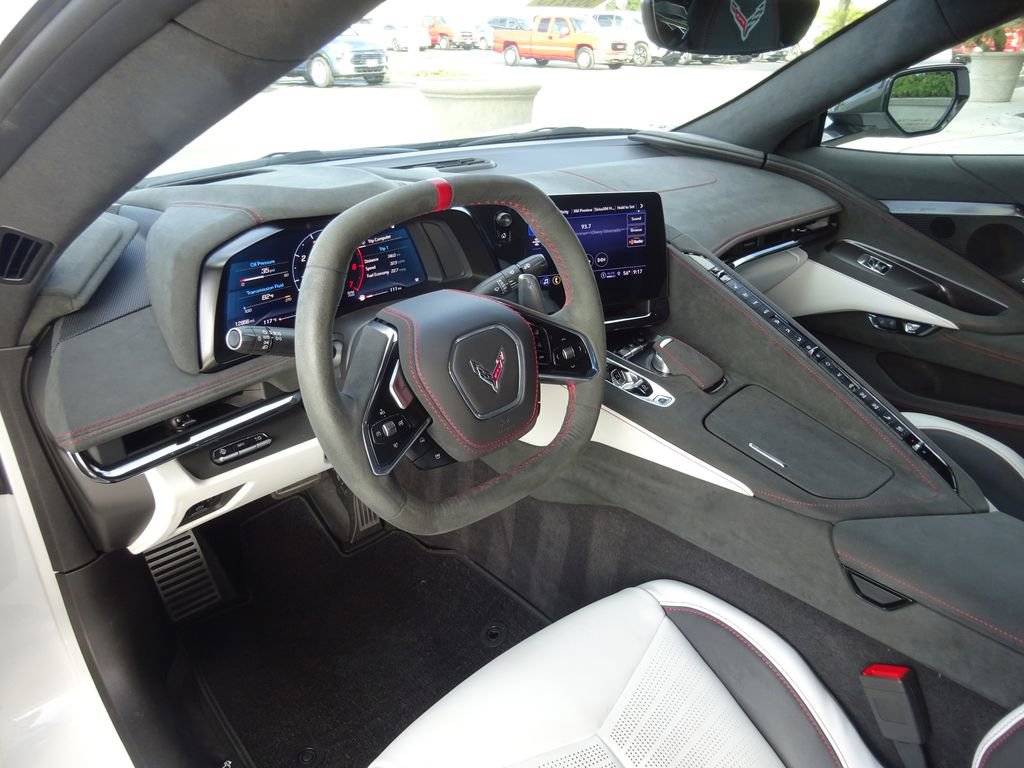 Certified 2023 Chevrolet Corvette Stingray Premium Cpe image 15