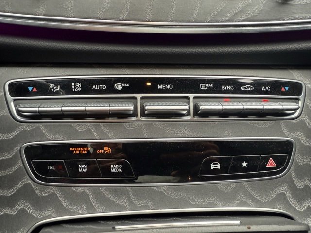 Used 2021 Mercedes-Benz E 53 AMG 4MATIC Sedan w/ Exterior Lighting Package image 26