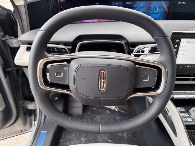 New 2026 Lincoln Nautilus Reserve w/ Jet Appearance Package AWD/4WD image 24
