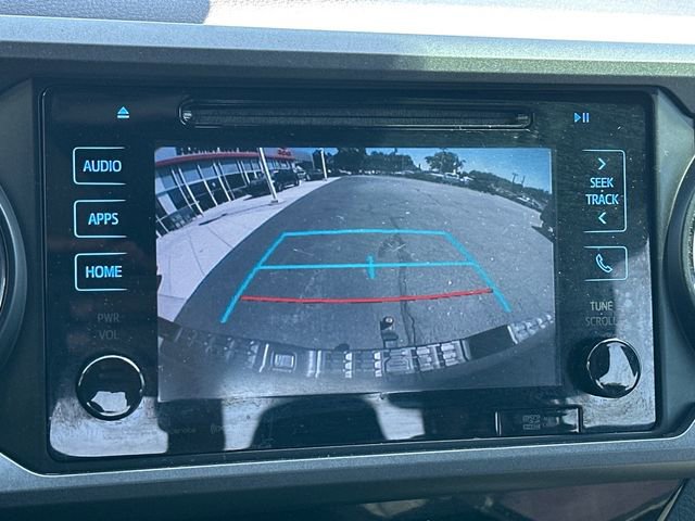 Used 2018 Toyota Tacoma TRD Sport w/ Technology Package AWD/4WD image 21