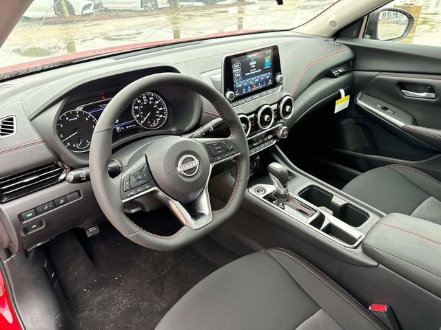 New 2025 Nissan Sentra SR image 10