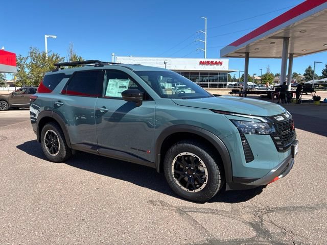 New 2026 Nissan Pathfinder Rock Creek w/ Rock Creek Premium Package